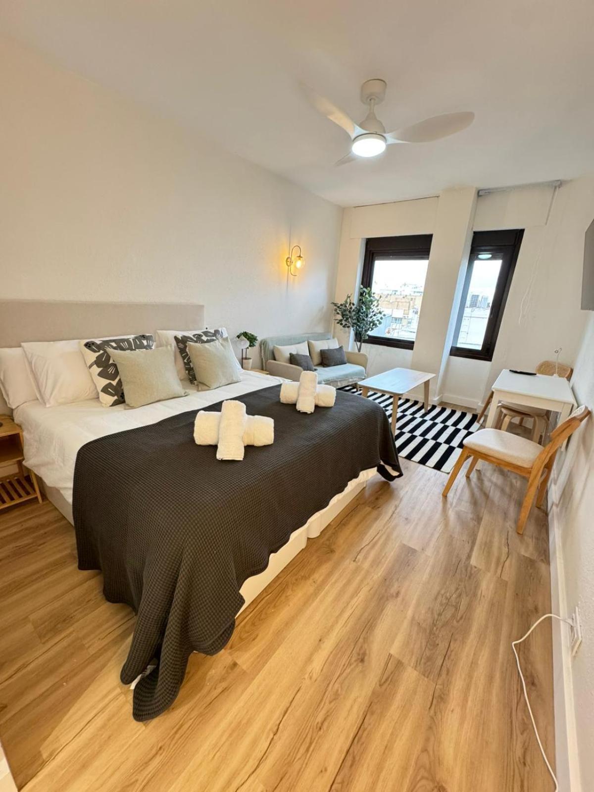 Triana Confort Sevilla Εξωτερικό φωτογραφία